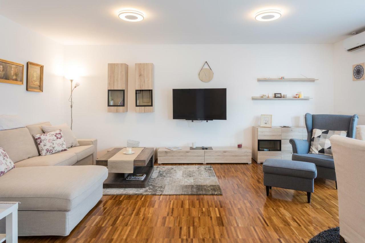 Spacious 2Bdr Apartment - Free Parking Zagreb Exteriör bild